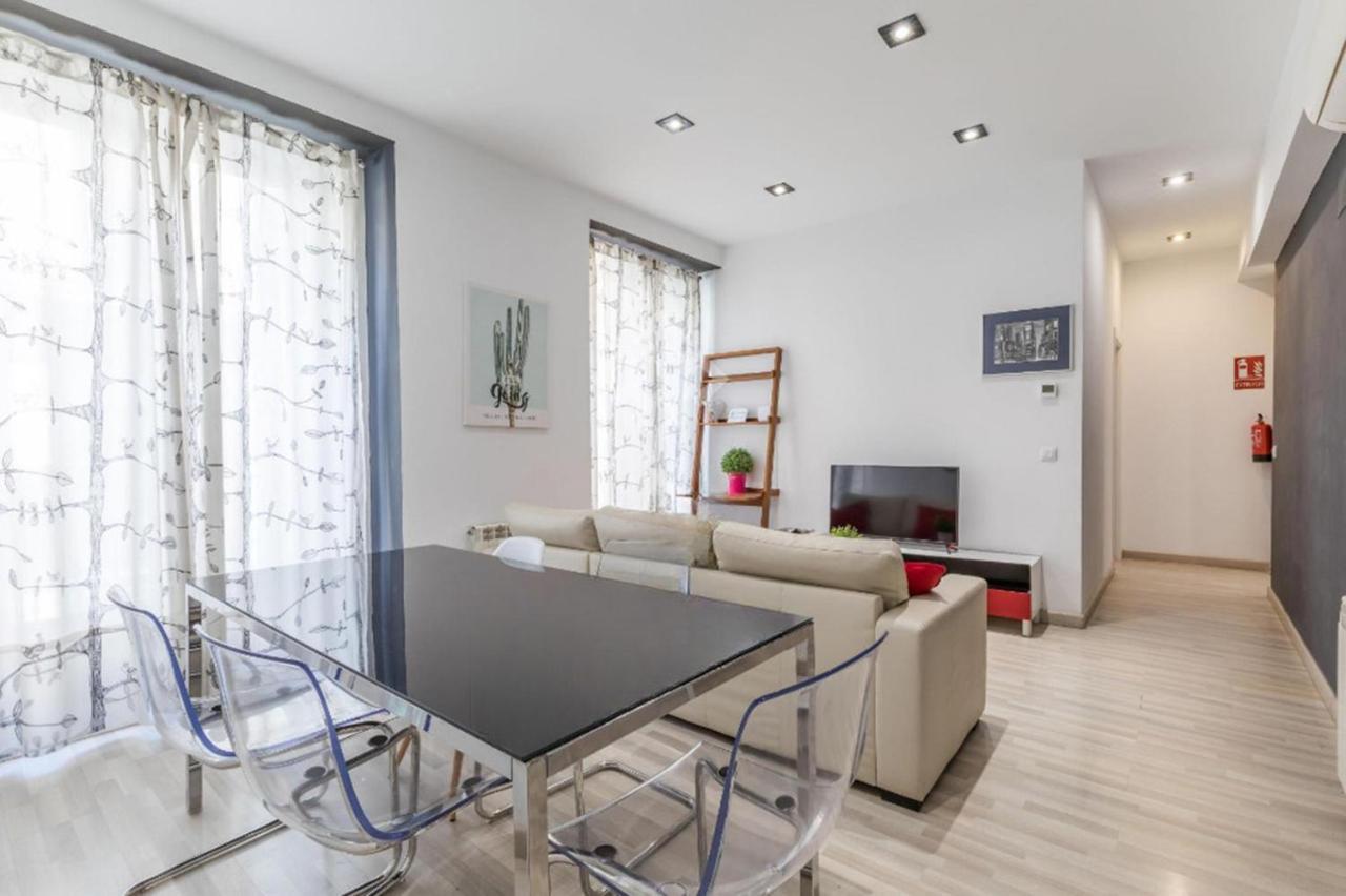 Spacious Flat Puerta Del Sol Madri Exterior foto