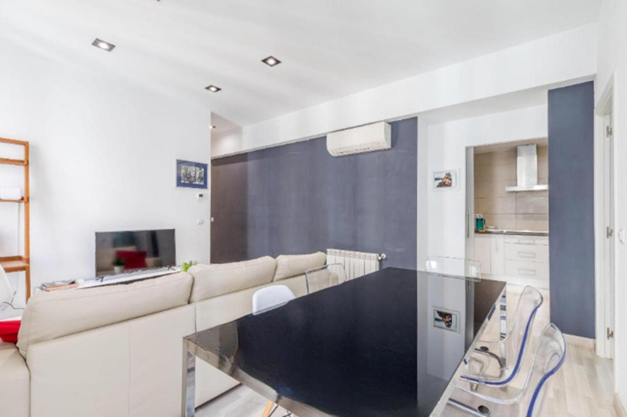 Spacious Flat Puerta Del Sol Madri Exterior foto
