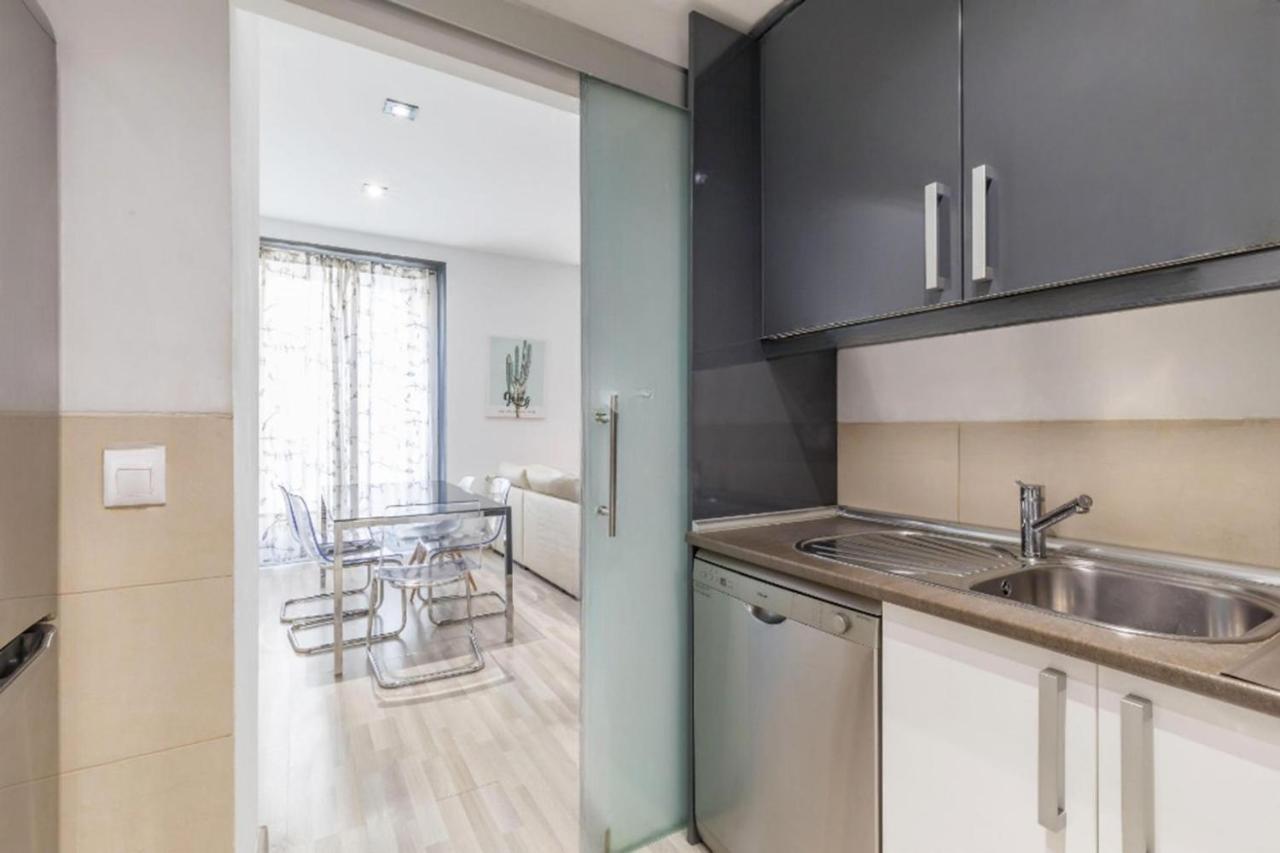 Spacious Flat Puerta Del Sol Madri Exterior foto
