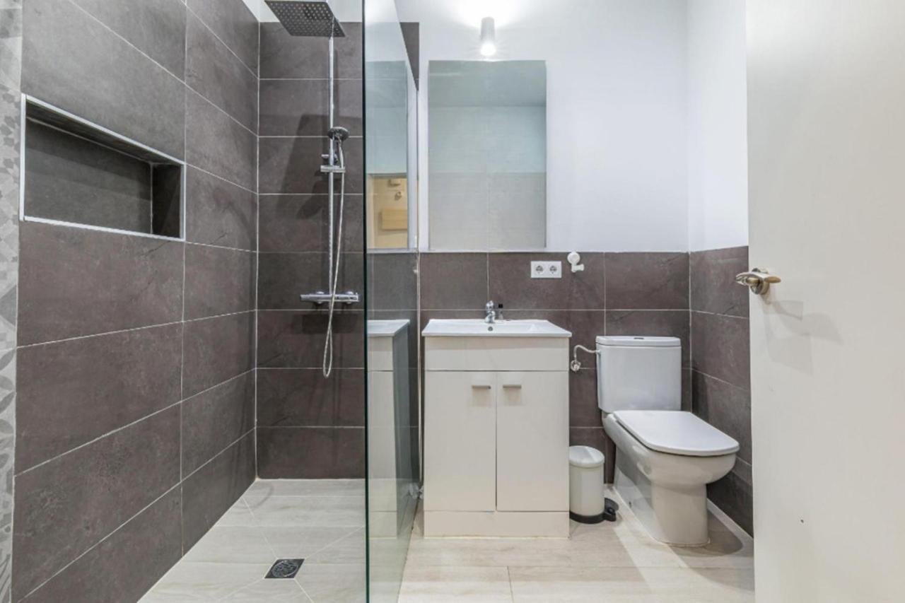 Spacious Flat Puerta Del Sol Madri Exterior foto